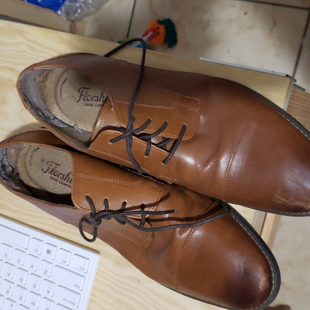 Mens brown shoes